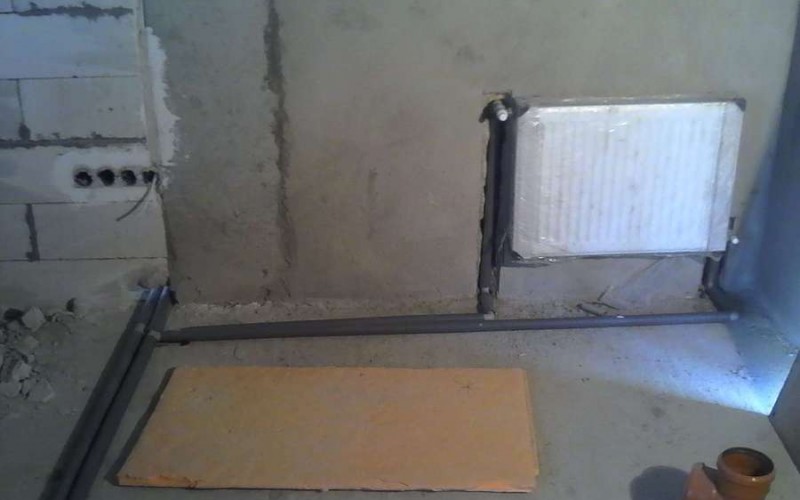 Скрытая разводка труб отопления